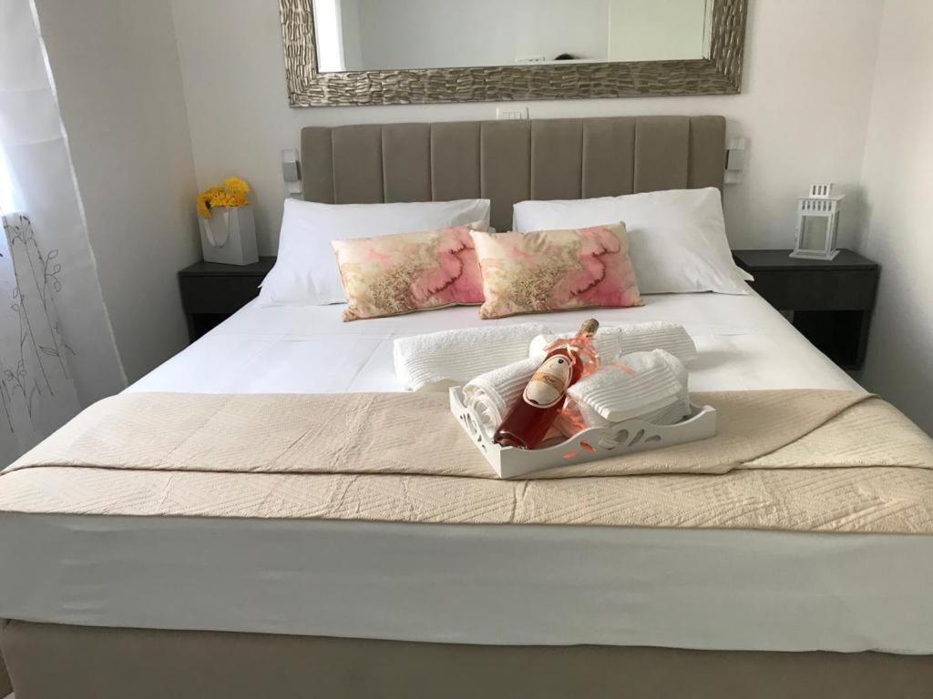 Hedonist-Luxury 2 Bedroom Apartment With Private Hot Tub, Garden And Free Parking Trogir Luaran gambar